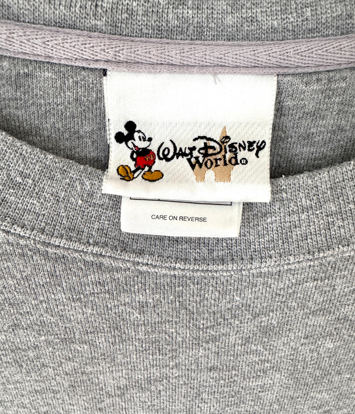 Epcot 2000 crewneck