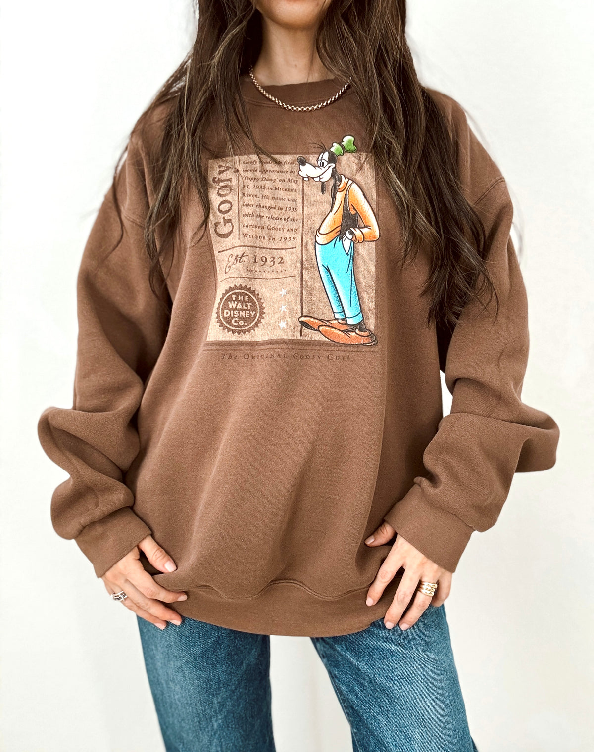 Goofy crewneck