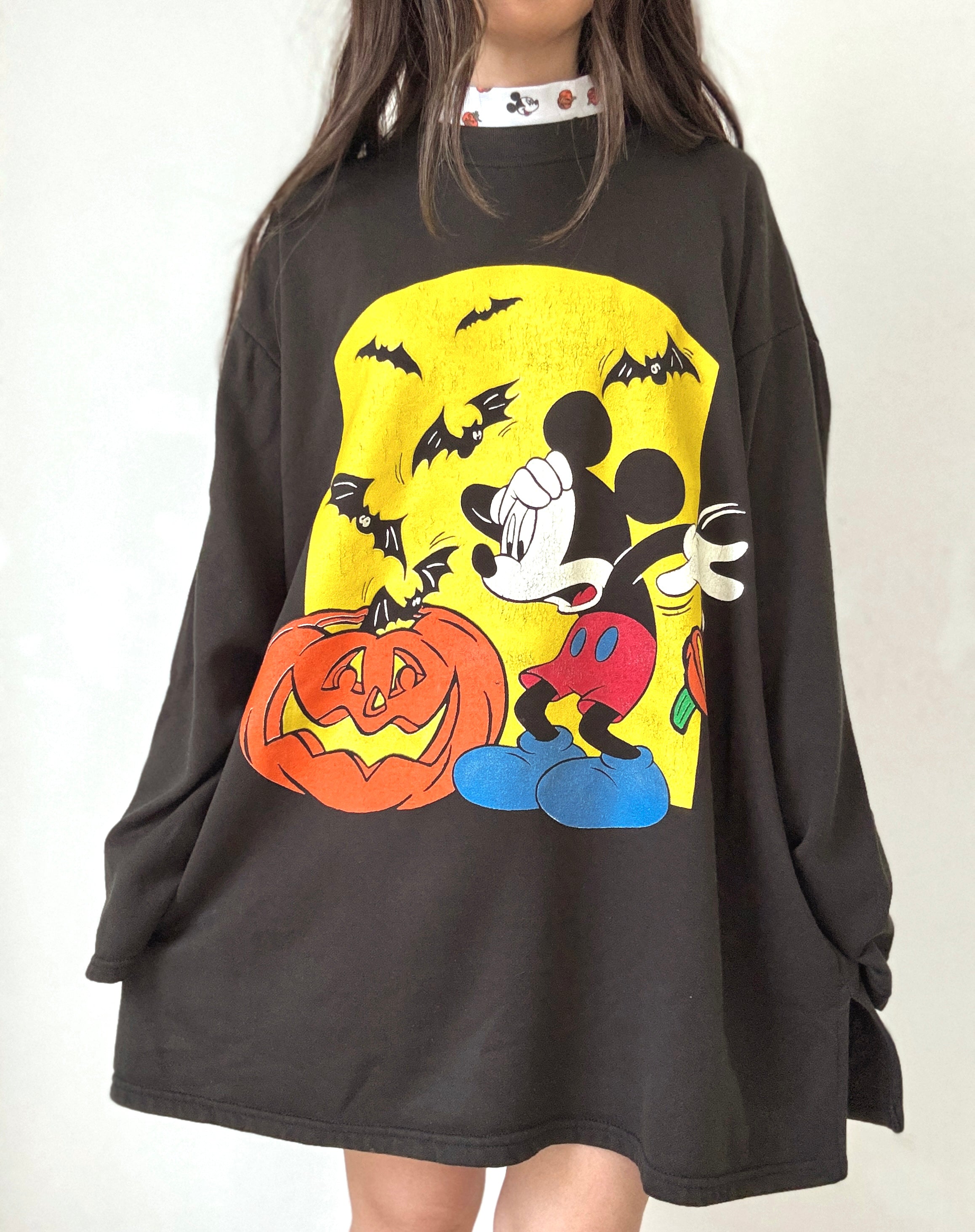 Mickey & Bats crewneck