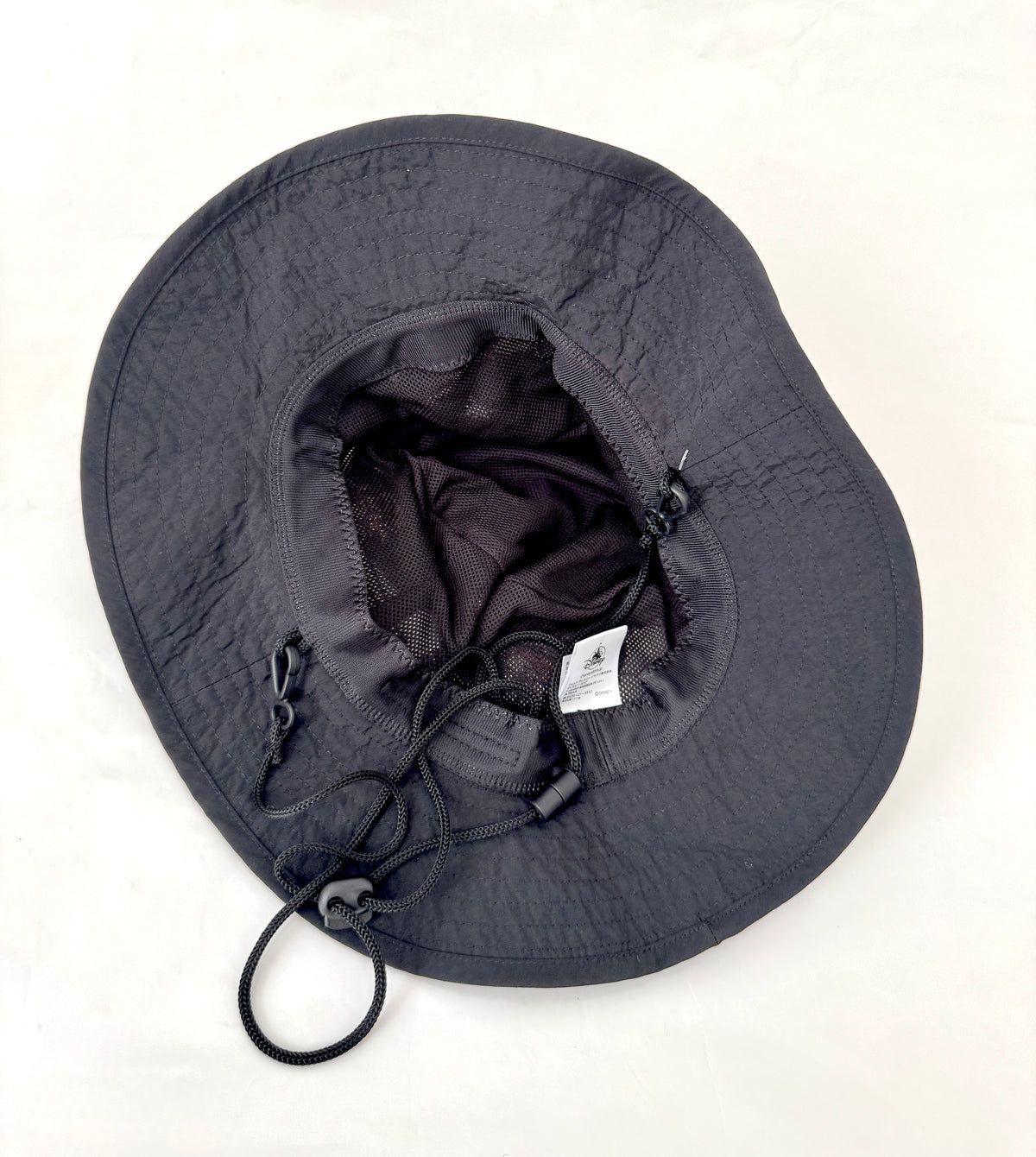 Peter Pan bucket hat