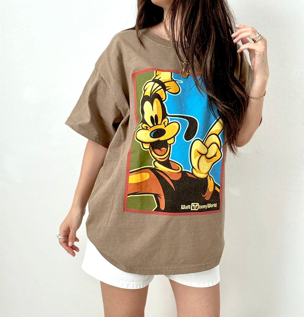 Goofy tee