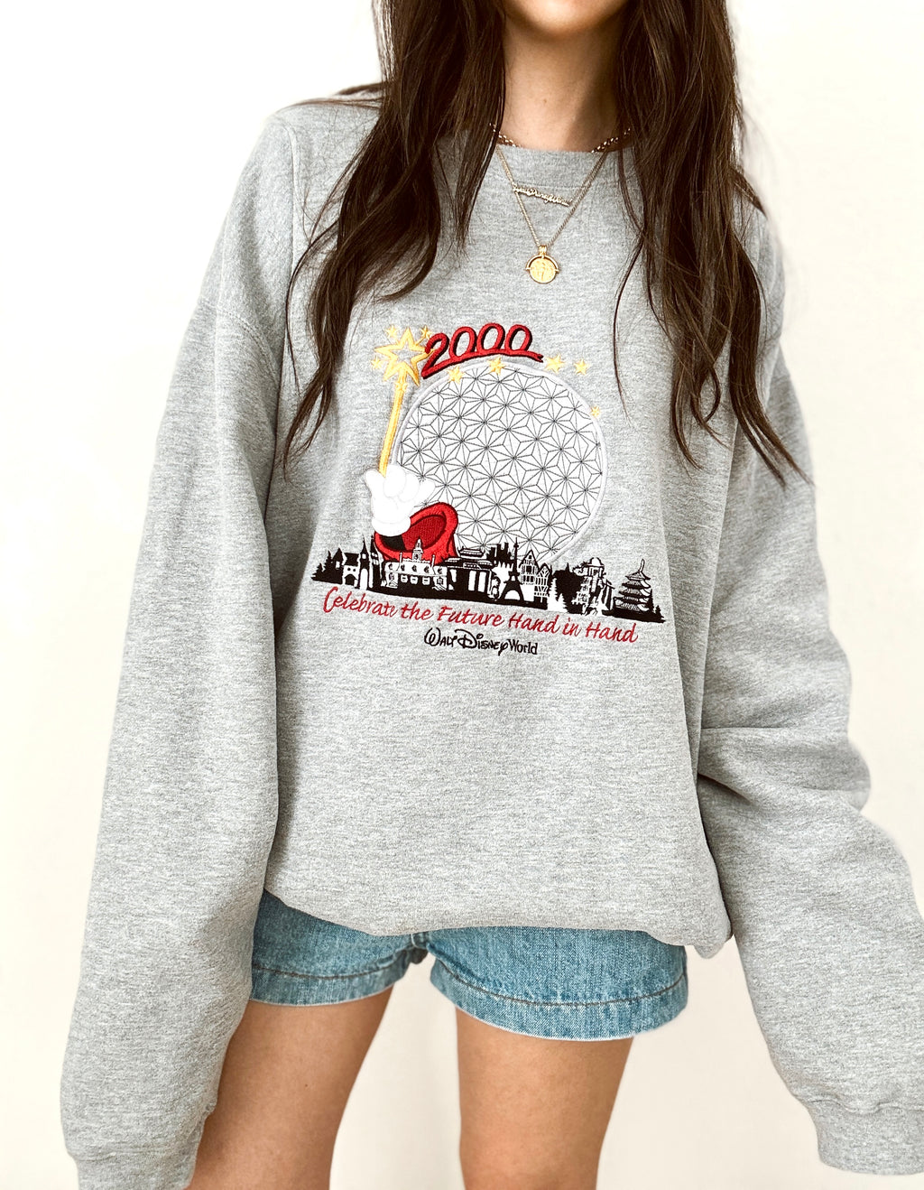 Epcot 2000 crewneck