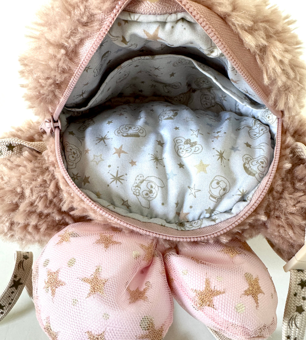Shellie May face purse