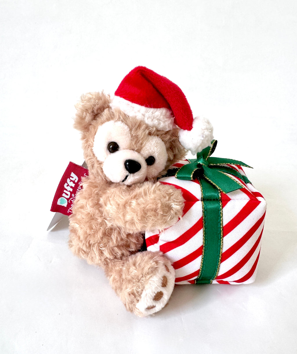 Duffy Holiday charm
