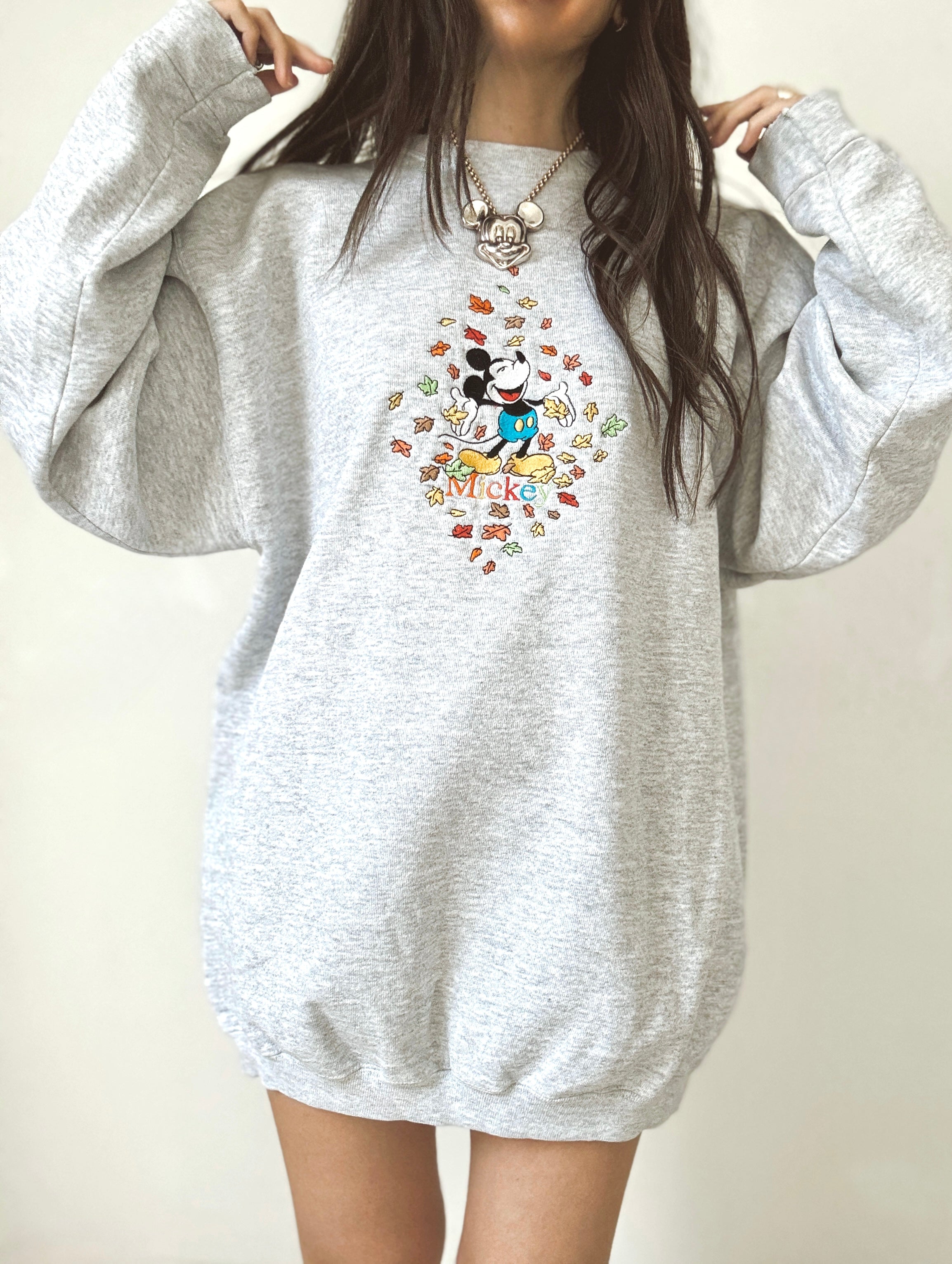 Happy Mickey crewneck