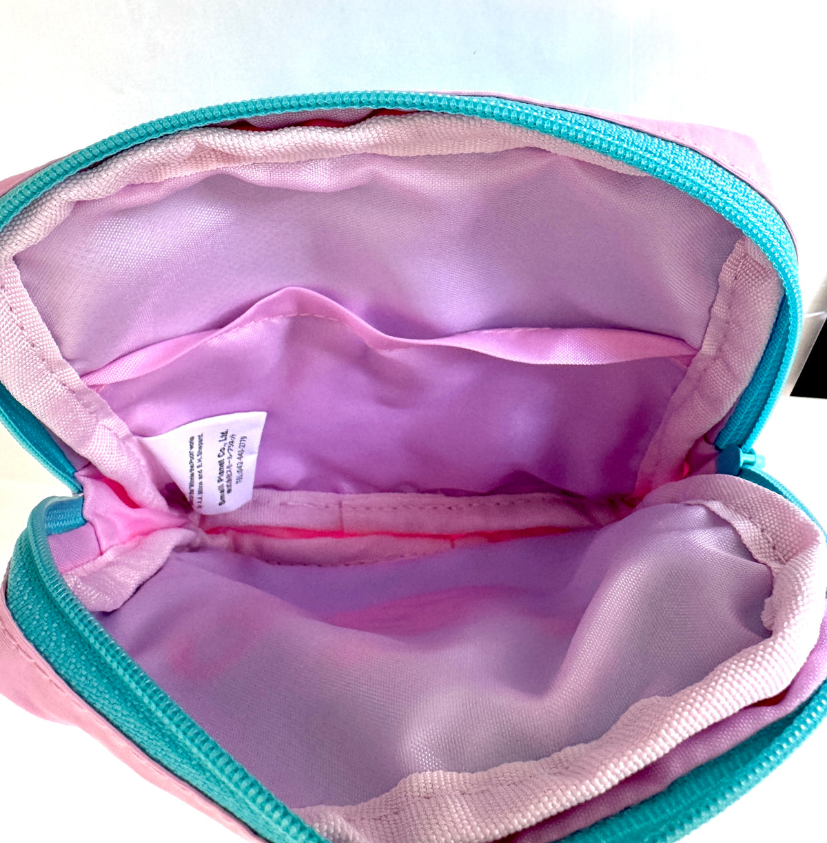 Winnie the Pooh nylon pouch
