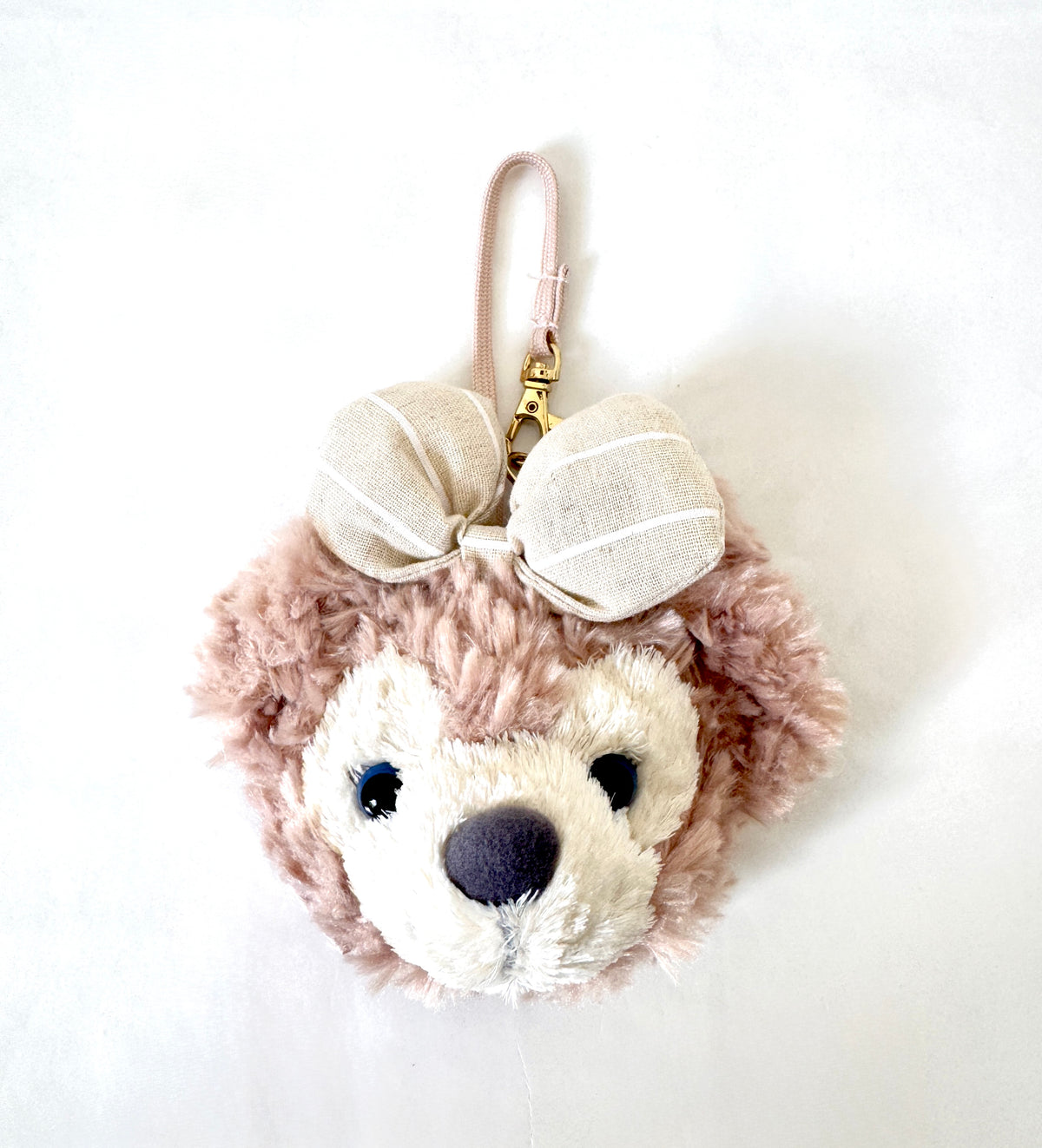 Shellie May face charm