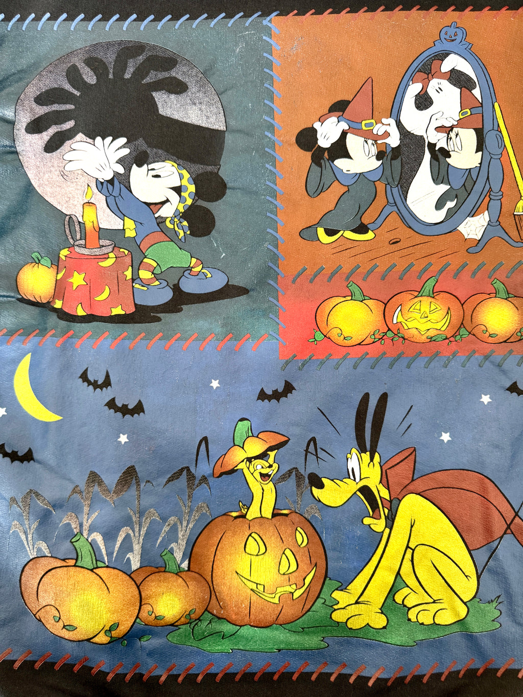 Mickey & Friends Halloween crewneck