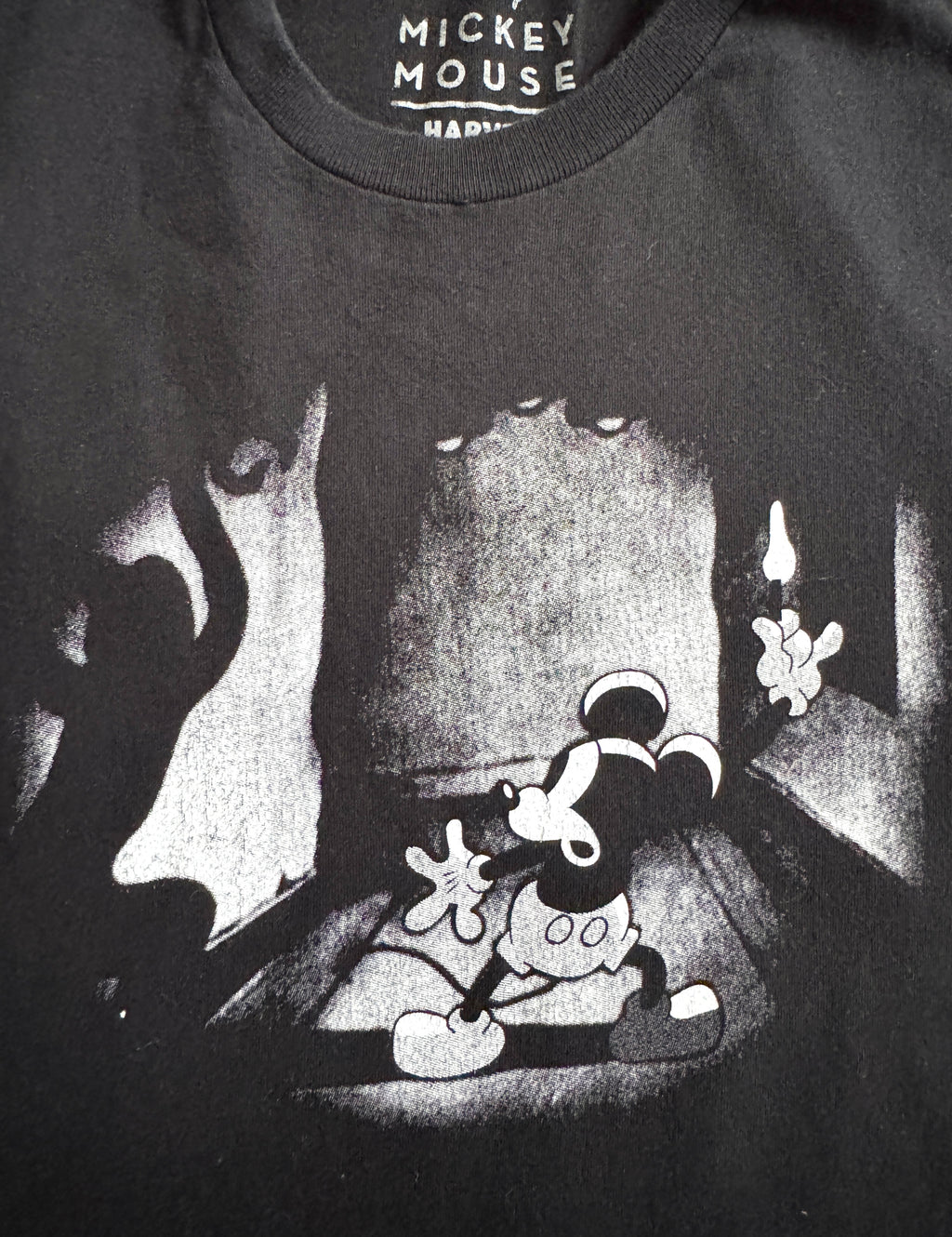Haunted house tee