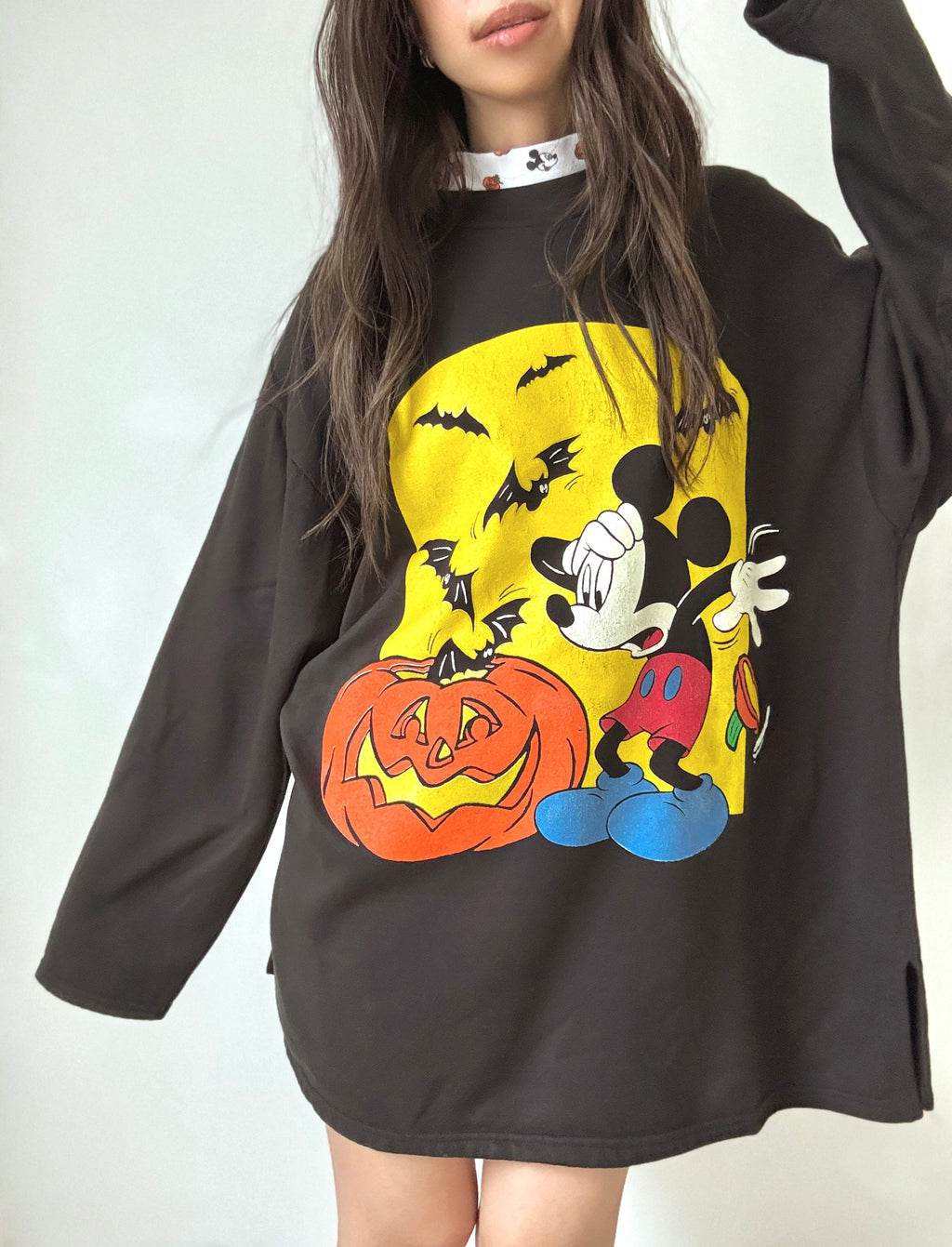 Mickey & Bats crewneck