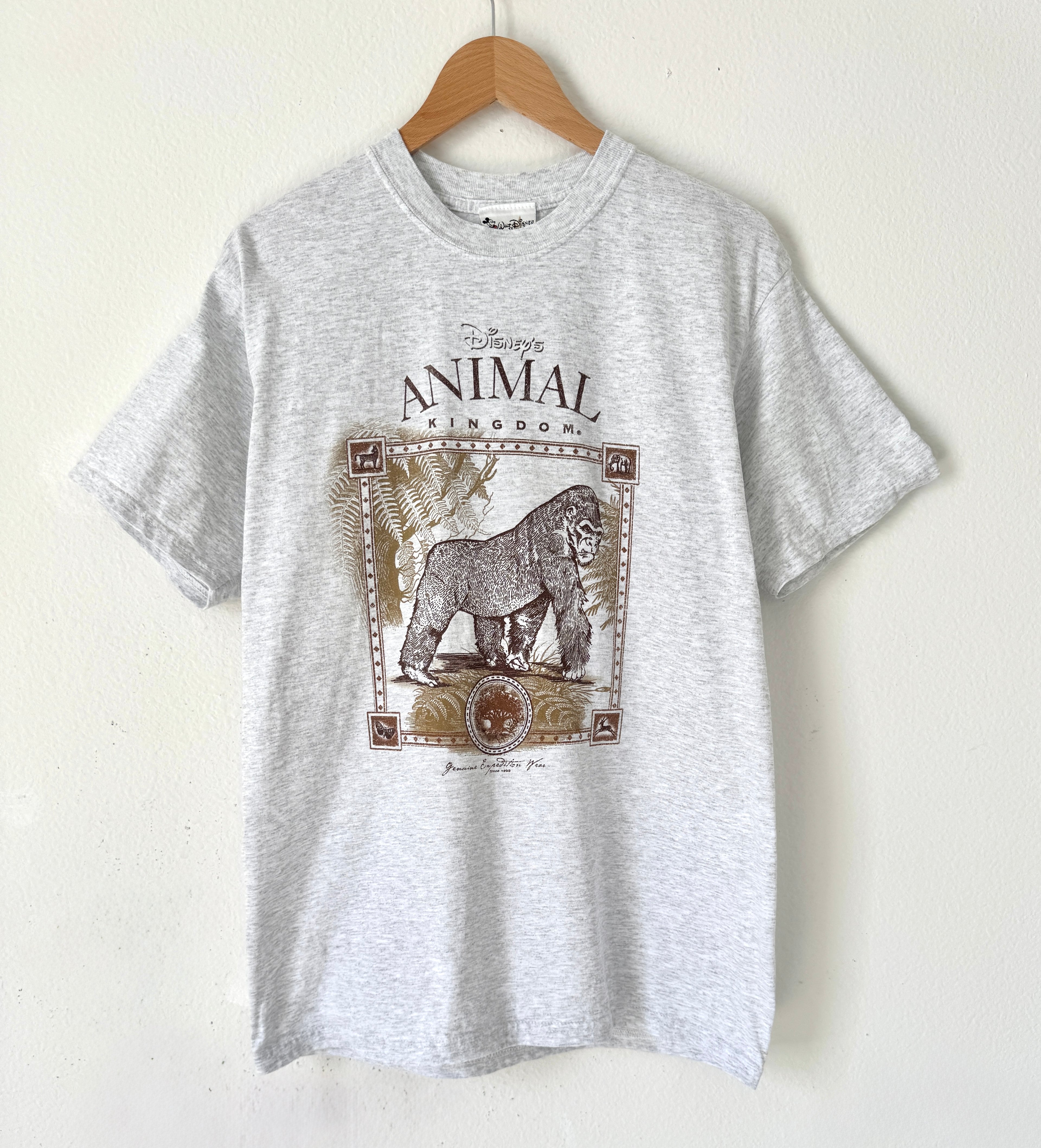 AK gorilla tee