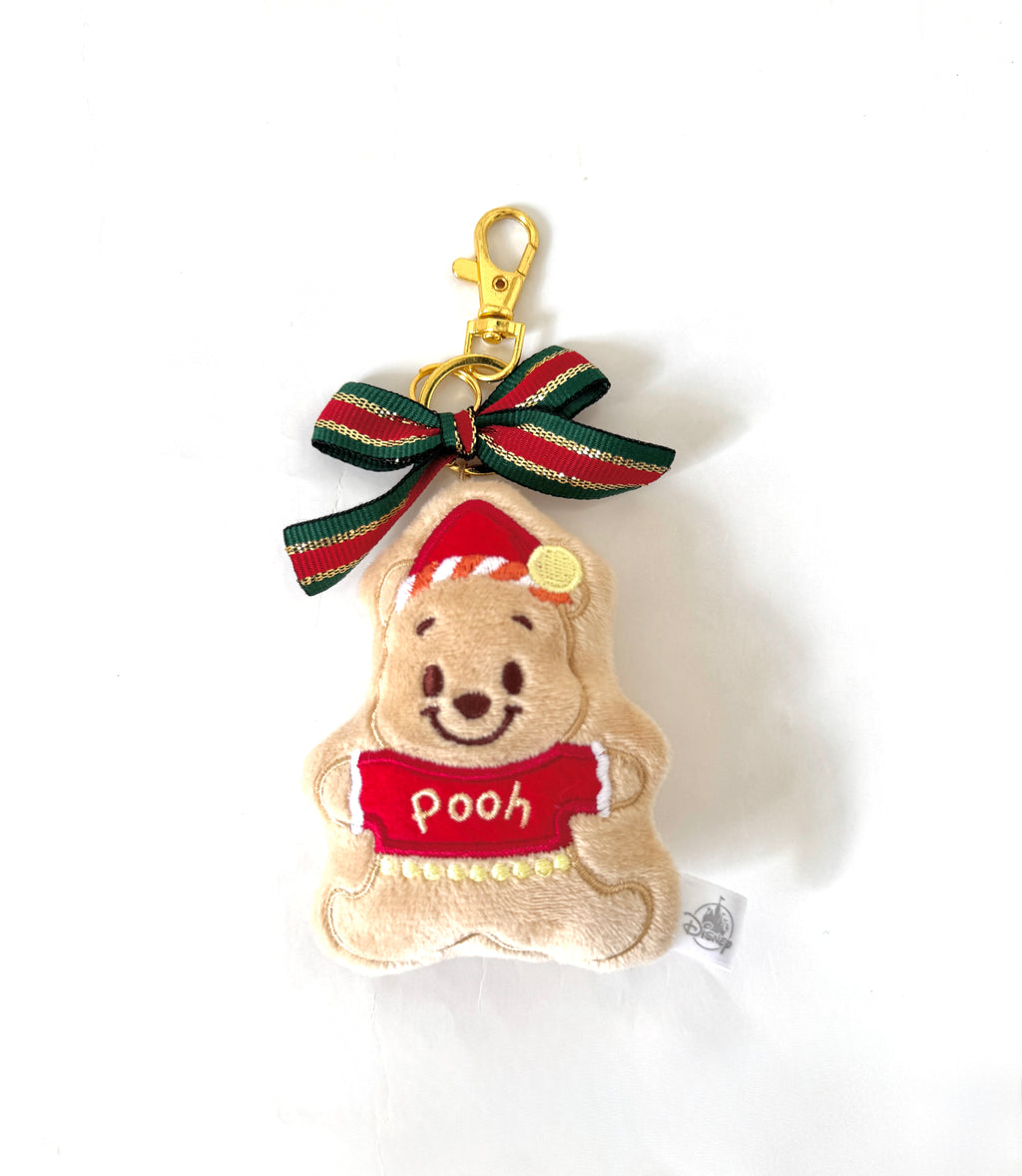 Pooh gingerbread cookie charm