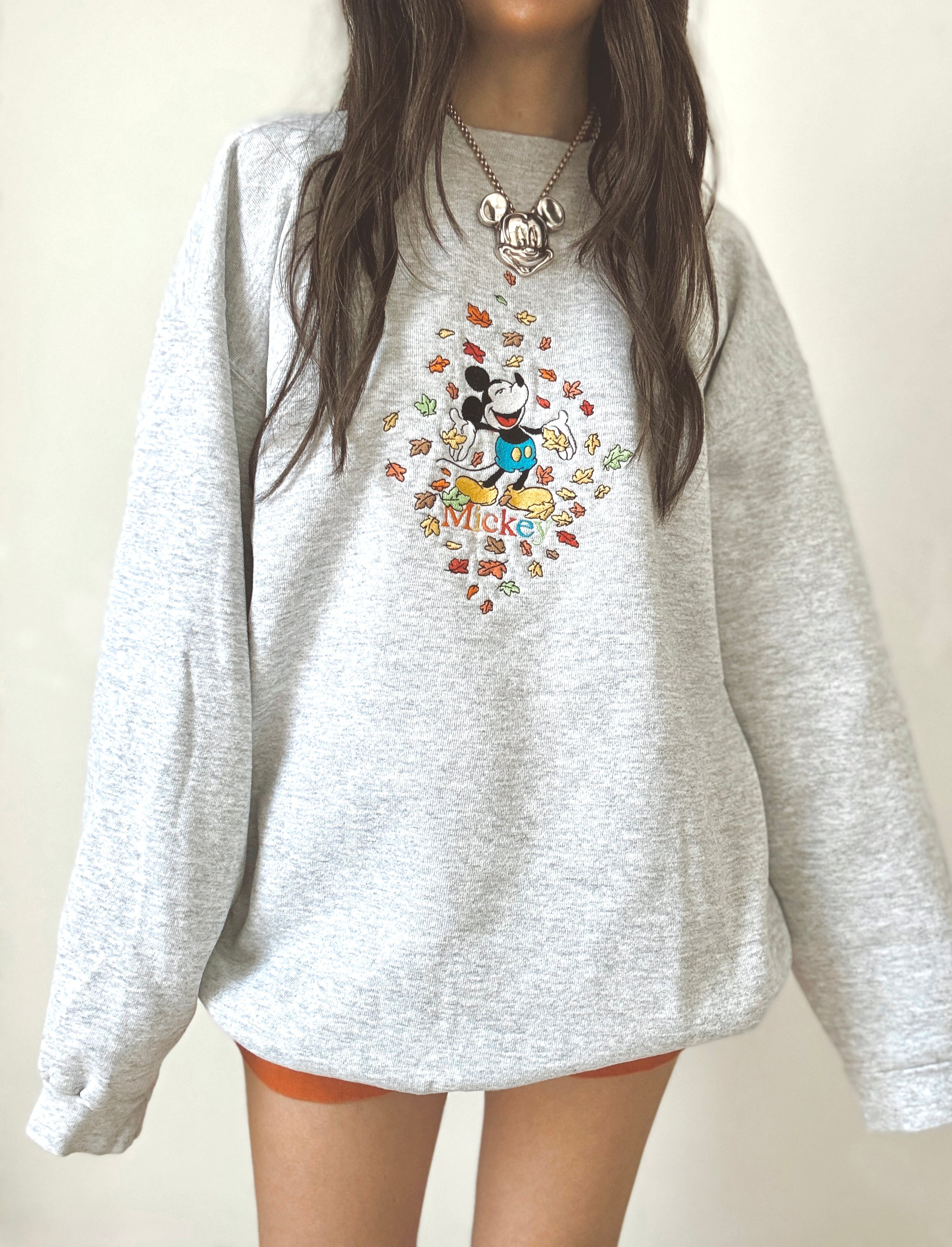 Happy Mickey crewneck