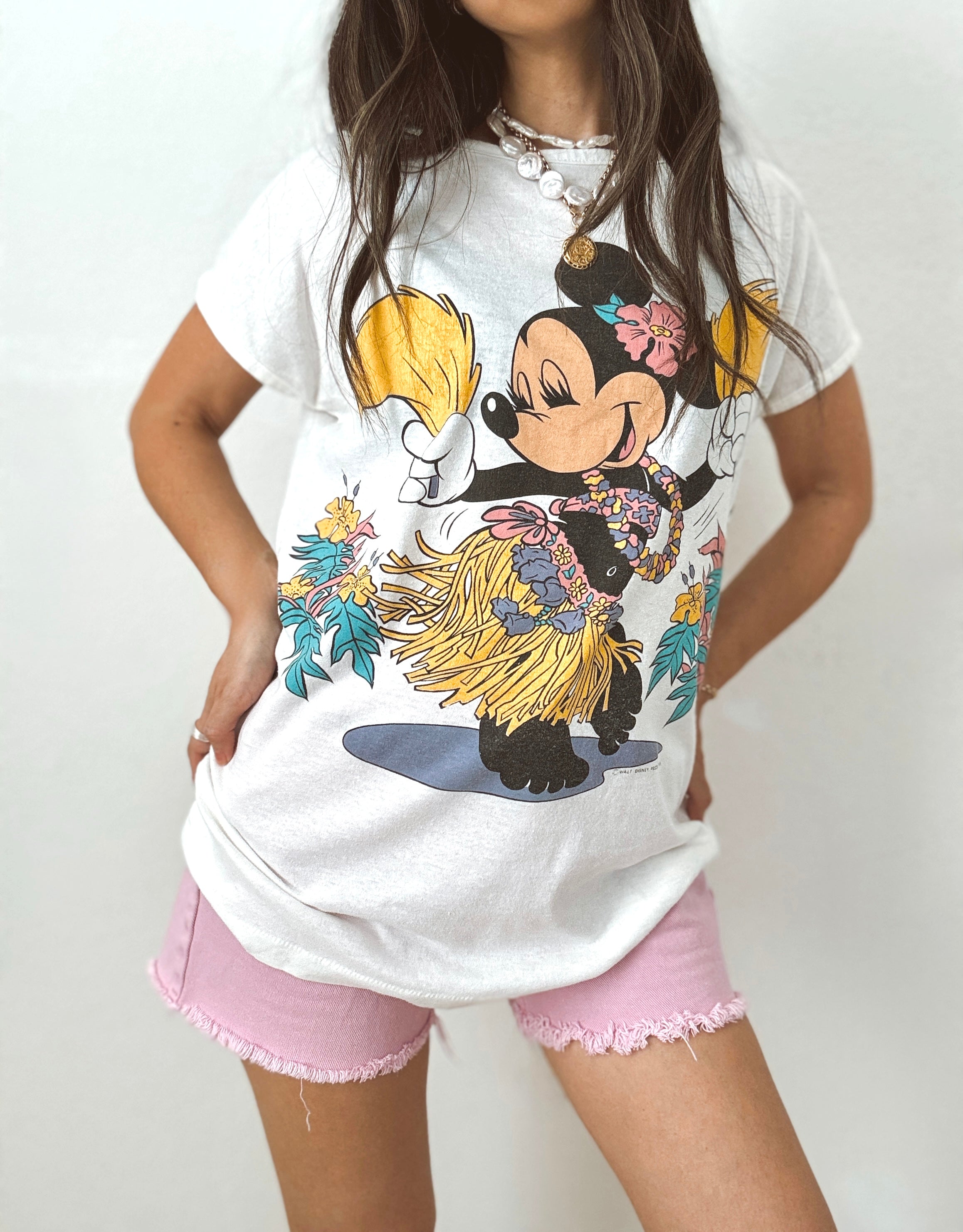 Hula Girl Minnie tee