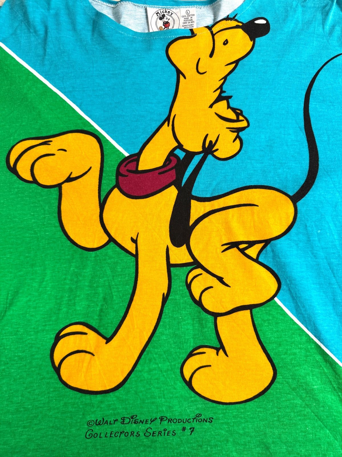 Pluto tee