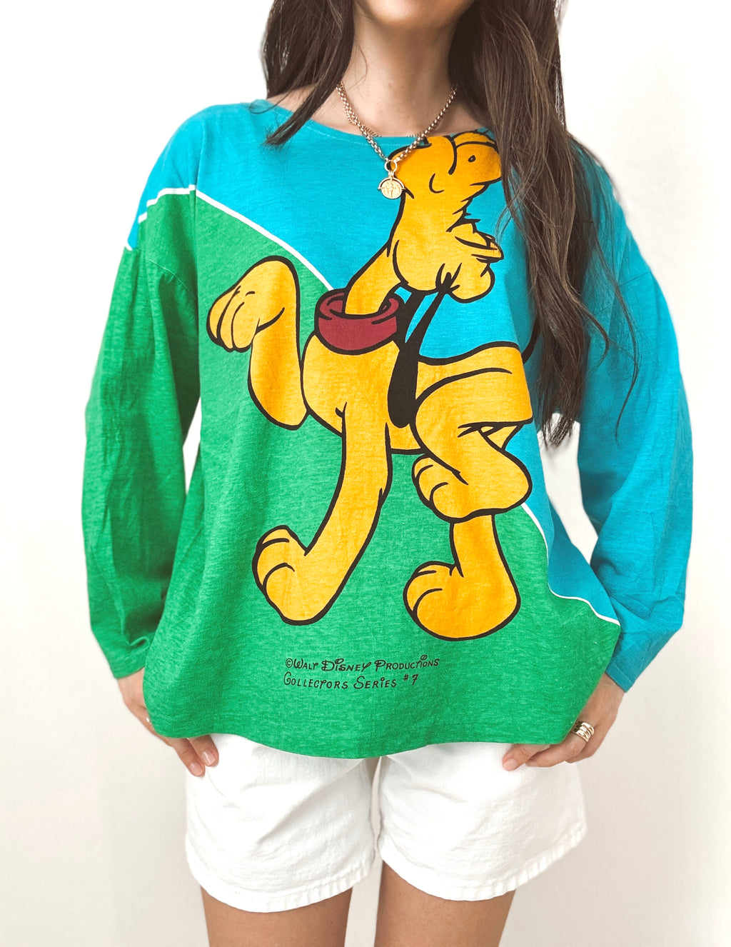 Pluto tee