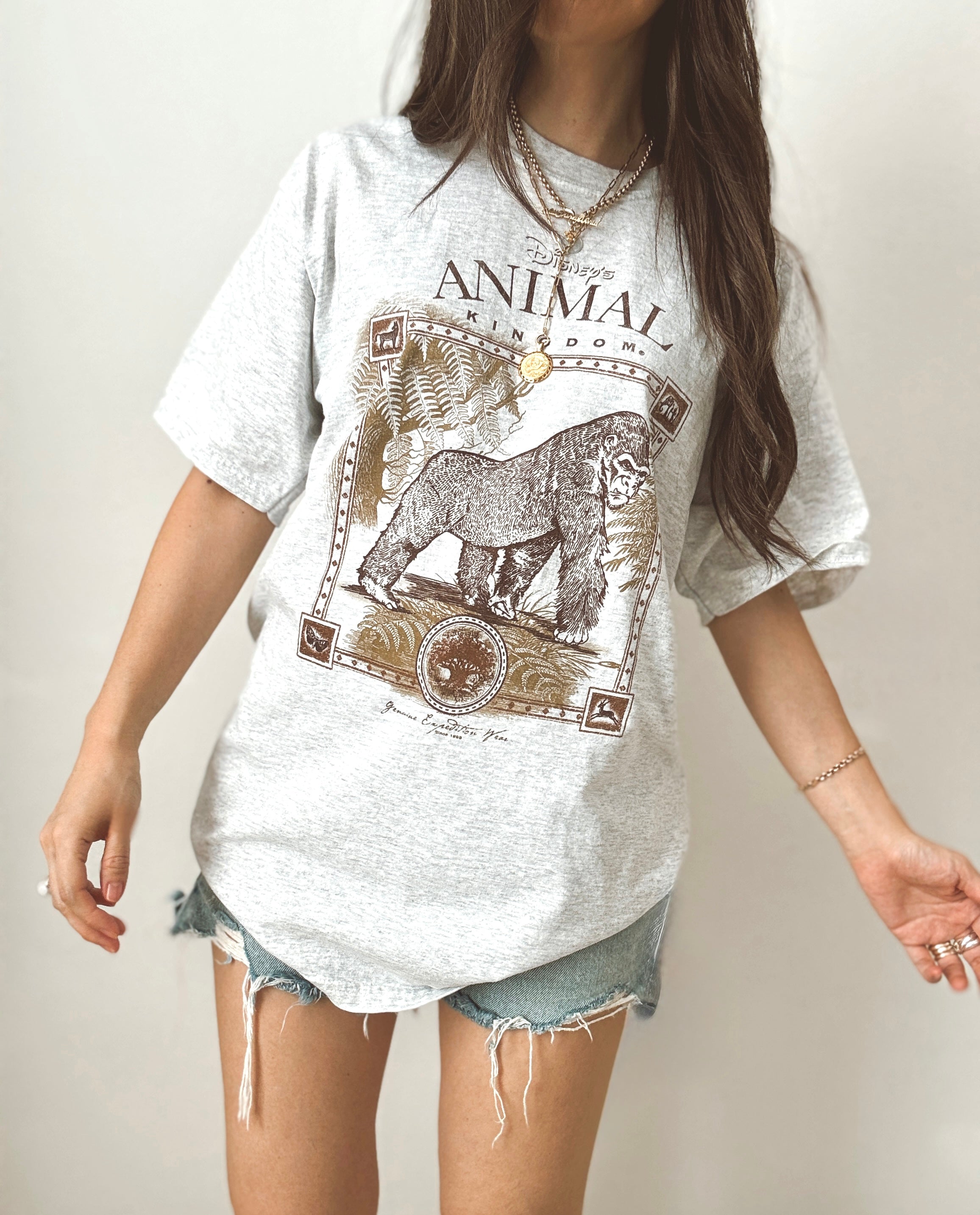 AK gorilla tee
