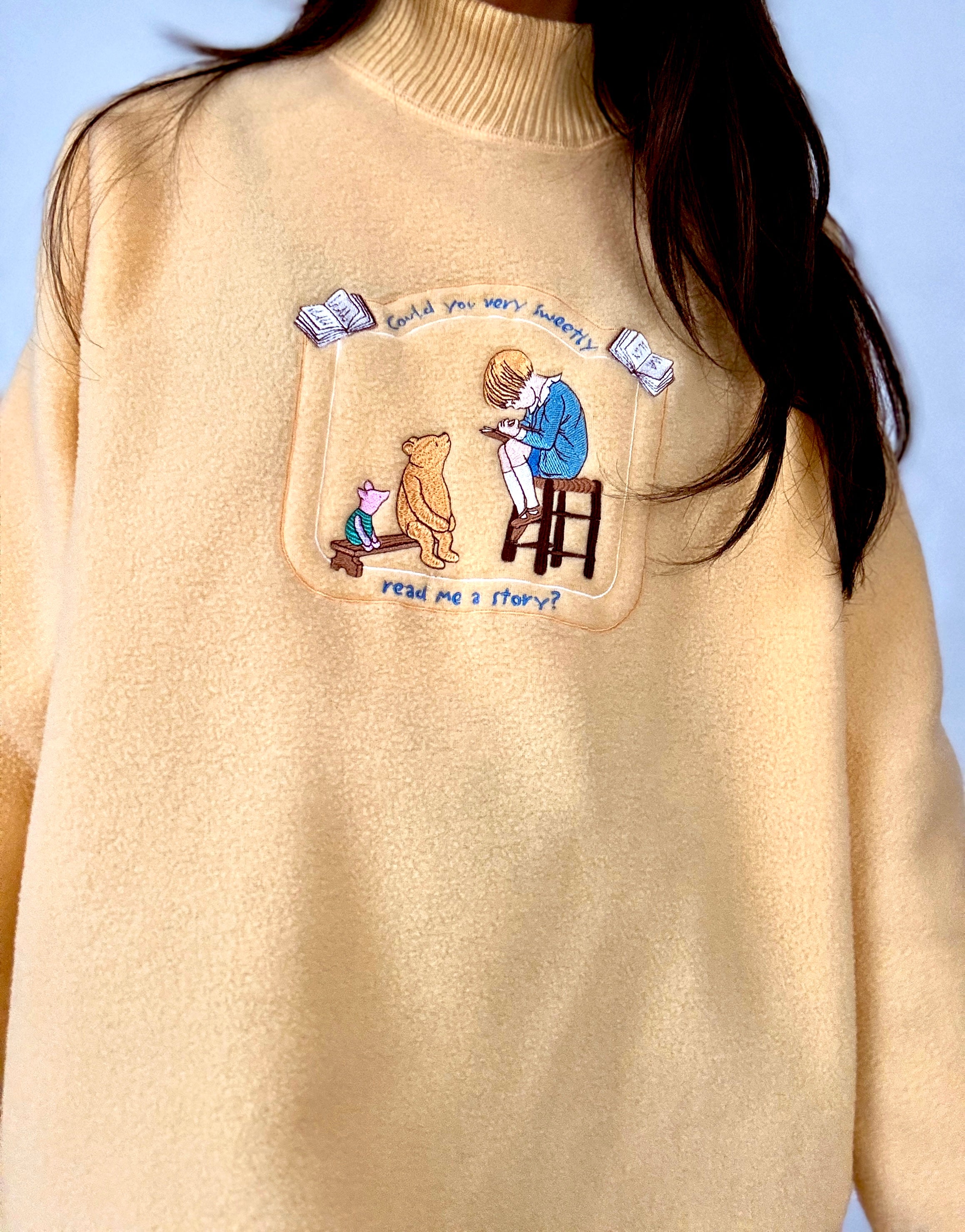 Classic pooh turtleneck